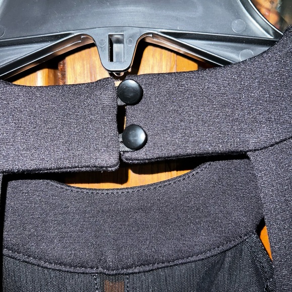 Dress - Picture 6 of 11